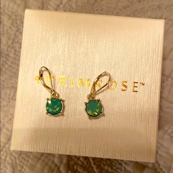 Pretty earrings - Picture 1 of 3